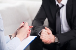 © alexsokolov - Fotolia.com Meeting
